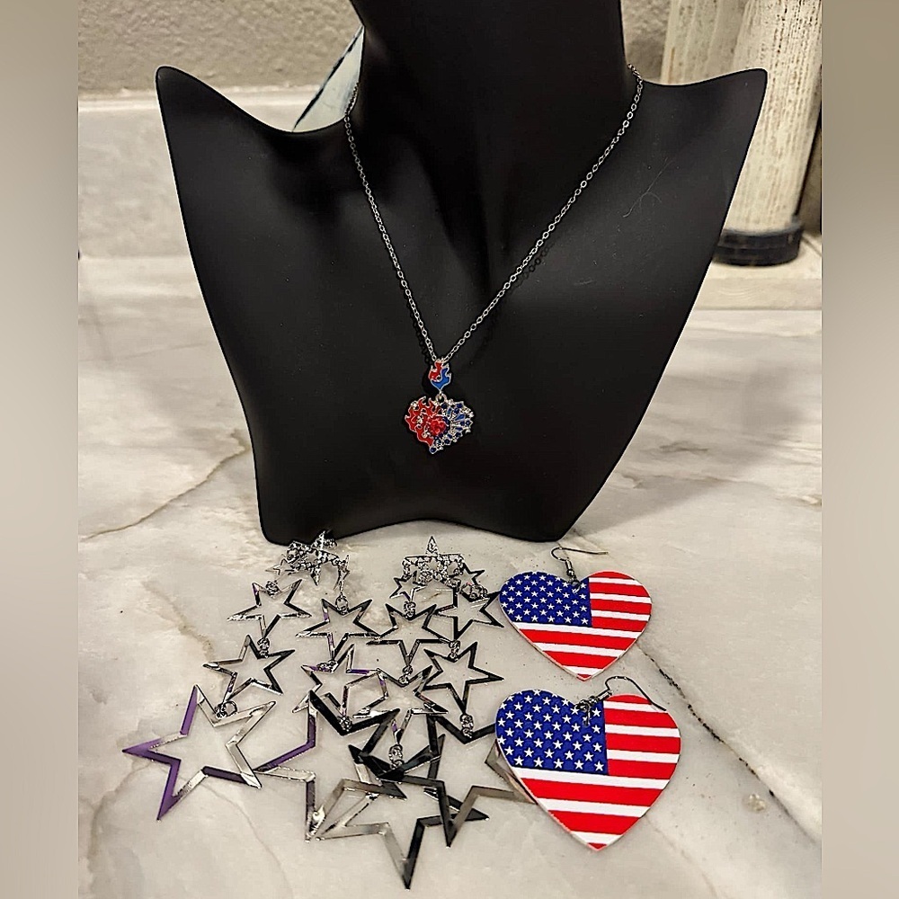 Patriotic jewelry set 2 sets of earrings 1 necklace hand crafted silver based